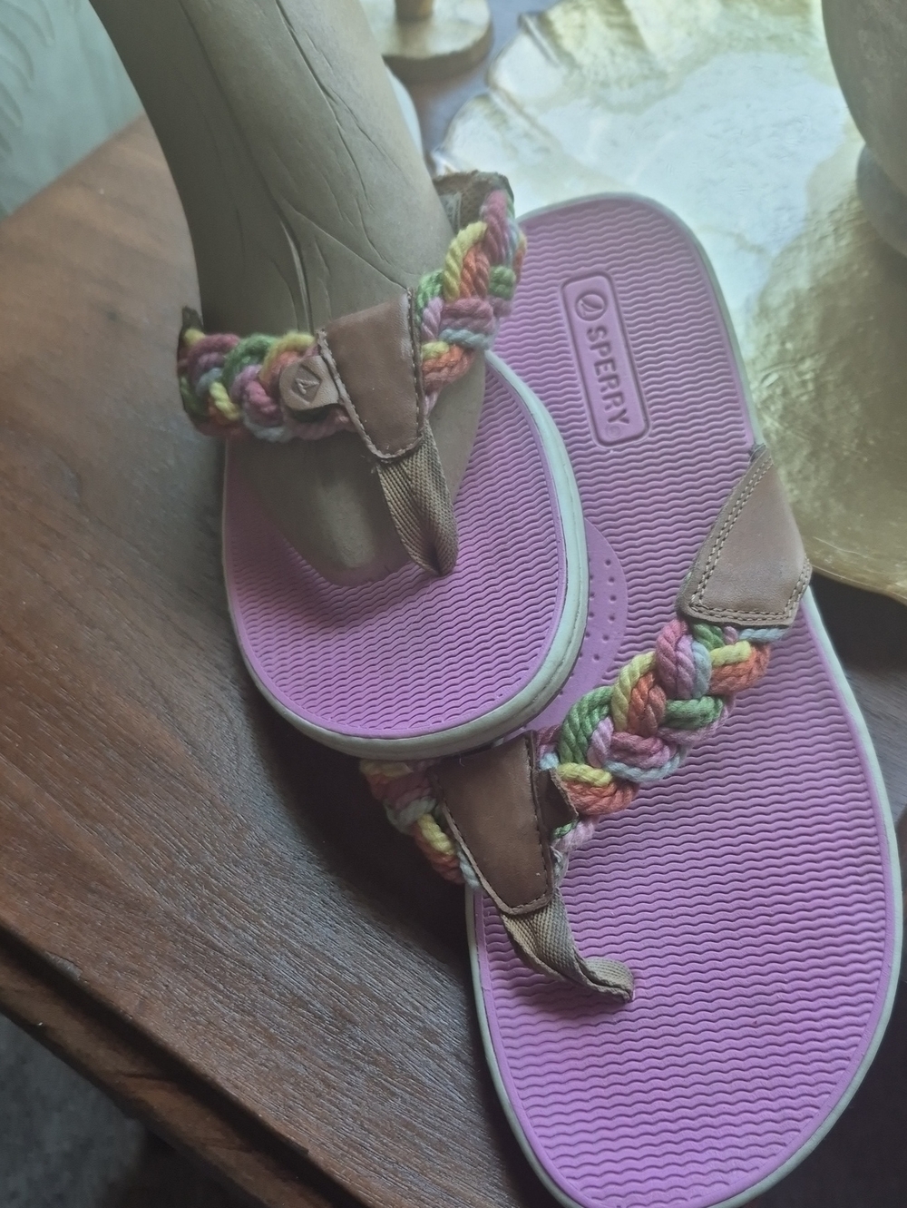 Sperry Multi Color Thong Sandals 9.5